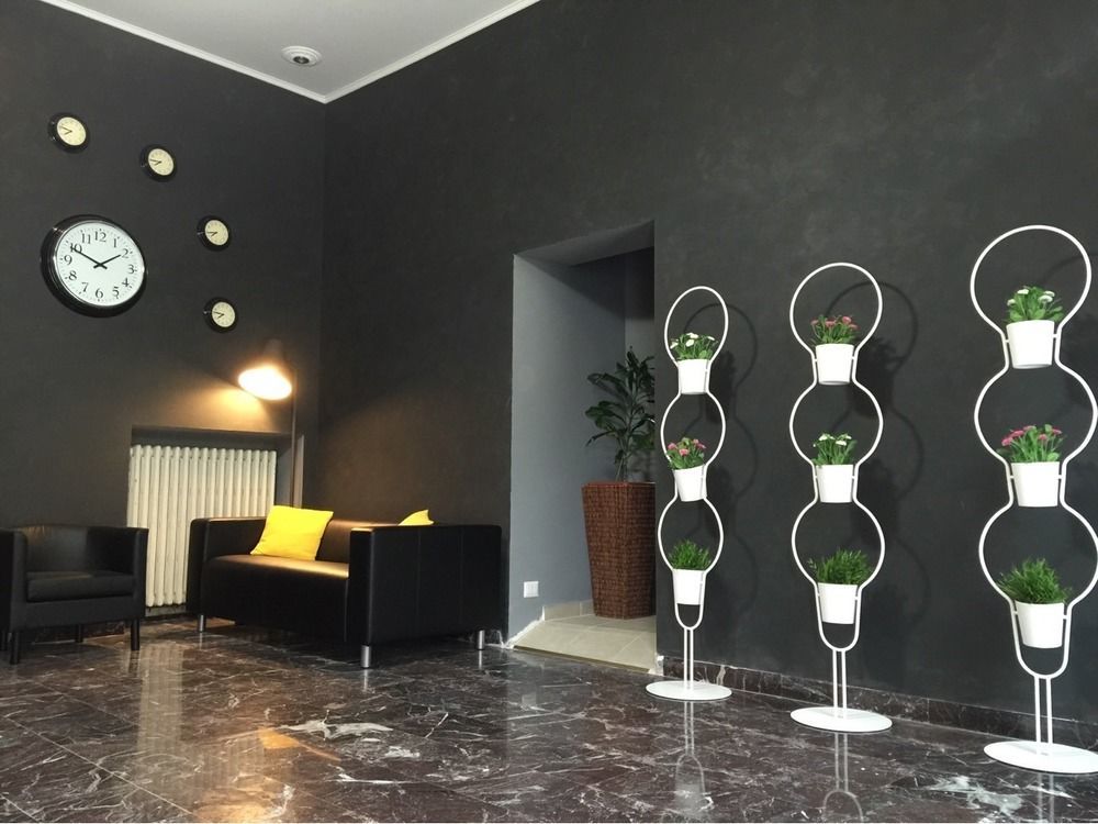 Hotel Moderno Лекко Екстер'єр фото