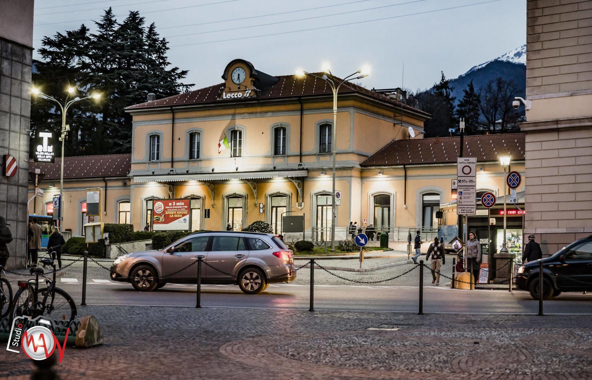 Hotel Moderno Лекко Екстер'єр фото