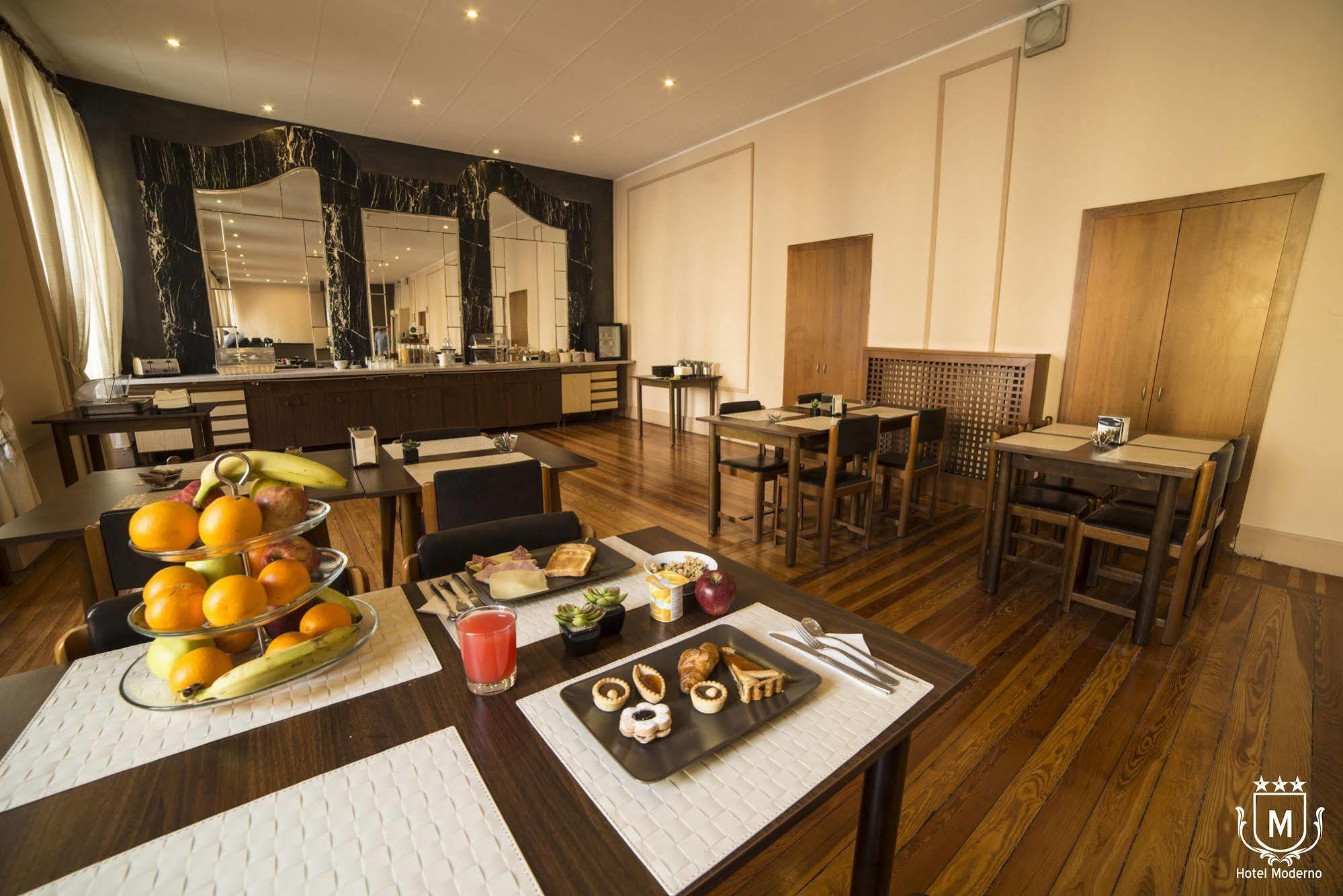 Hotel Moderno Лекко Екстер'єр фото