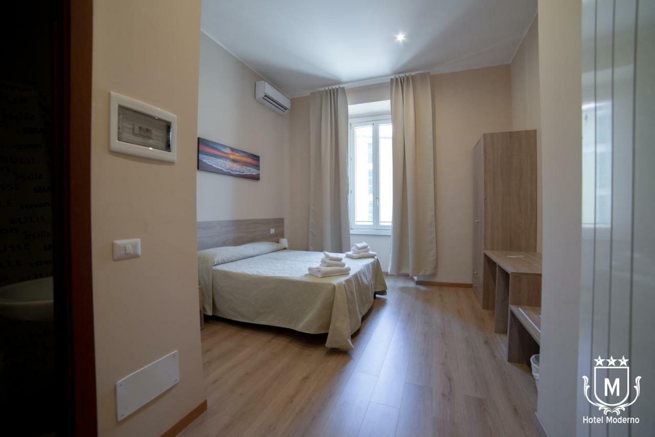 Hotel Moderno Лекко Екстер'єр фото